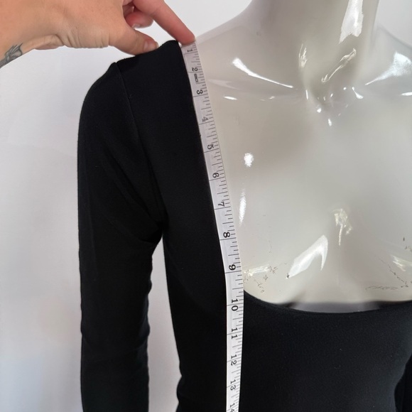 Amber Valletta Monrow Black Long Sleeve Bodycon Dress - Picture 6 of 8